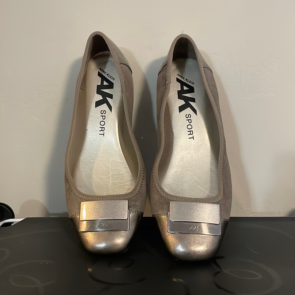 Pewter flats